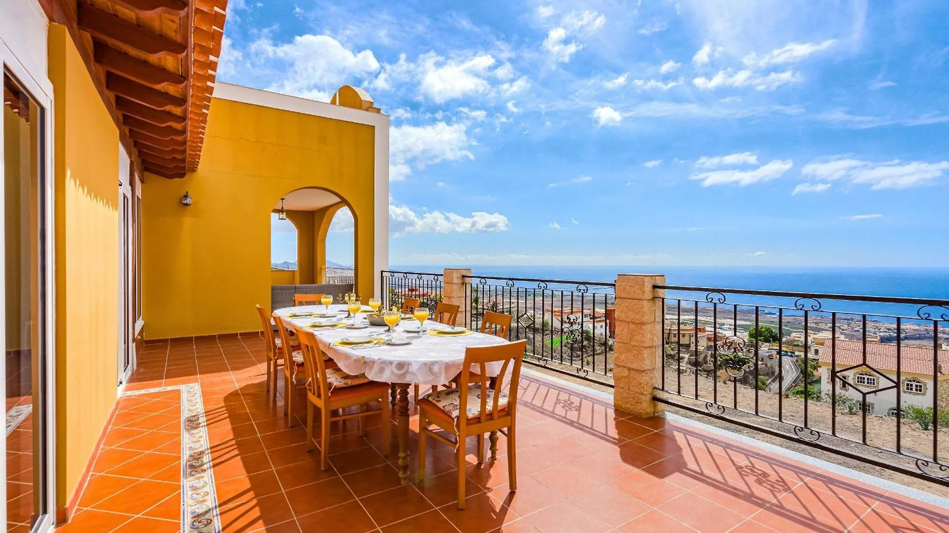 Grandview Lodge Costa Adeje  Costa Adeje (Tenerife)